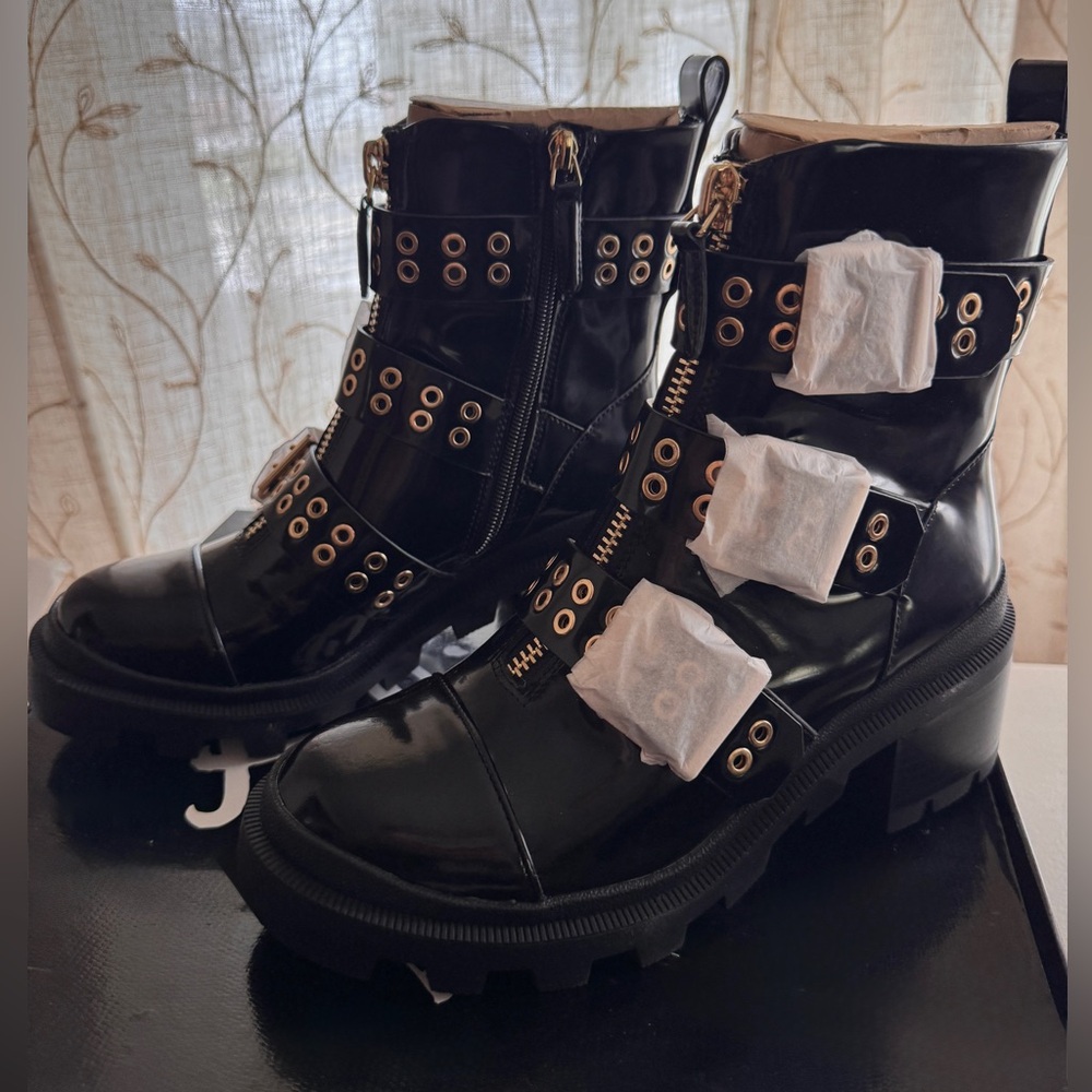 Alice and Olivia Black Boots - Picture 3 of 5